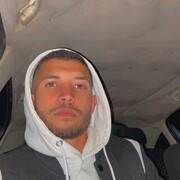  ,  mounib, 32