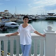  ,   Elena, 56 ,   c 