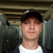  ,   Alexander, 34 ,     
