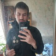  ,  Ken Kanneki, 28