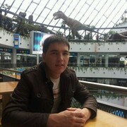  ,  Bekzod, 37