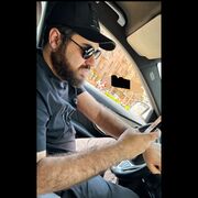  ,   Arman, 29 ,   ,   