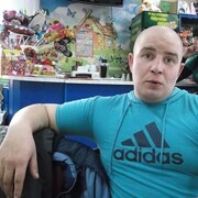  ,  Alex, 37