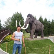   ,   Alli, 32 ,   ,   