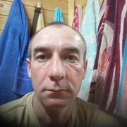  ,   Mikhail, 42 ,   c 