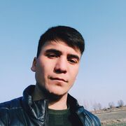  ,  Elyor, 28