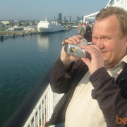  ,   Juri, 62 ,   