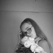  ,   Jliana, 25 ,   ,   , c 