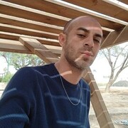  Elat,  Yan, 38