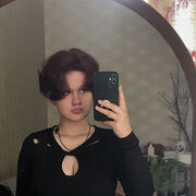  ,   Milana, 18 ,     