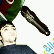  ,  Alik, 30