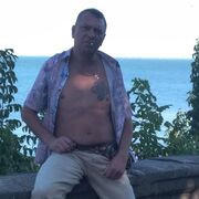  Forest Row,  Aleksandr, 48