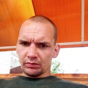  ,  Serezha, 30