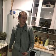 ���������� �����������, ������� Sex Guy, 32