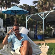  ,   BrianWayne, 52 ,   ,   , c 
