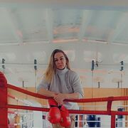  ,  Oksana, 38