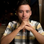  ,  Alex, 28