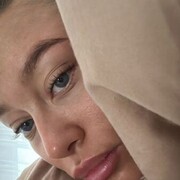  ,  , 28