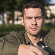 ,  Igor, 42