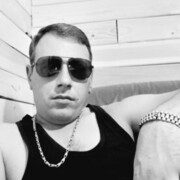  ,   Davit, 41 ,   c 