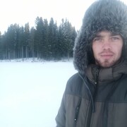  ,   Aleks, 32 ,  