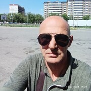  ,  Kamil, 57