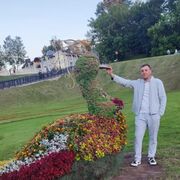  ,  Romanss, 25