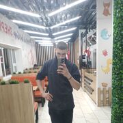  ,  Danil, 18