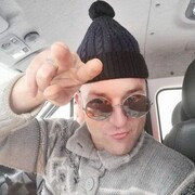  ,   Pavel, 35 ,   ,   