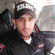  ,  Arsen, 33