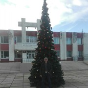  ,   Leon, 47 ,   ,   , c 