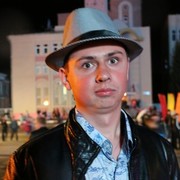  ,  Alexandro, 32