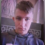  Easthampstead,  Kristopher, 23