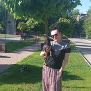  ,   Julia, 38 ,   ,   