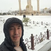  ,   Alisher, 39 ,   ,   