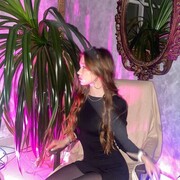  ,   Milana, 18 ,   ,   
