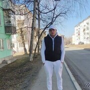 Знакомства Краснотурьинск, мужчина Андрей, 39