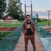  ,  Narek, 27