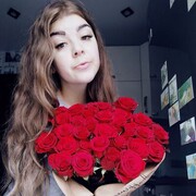  ,  Juliya, 32