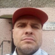 ,  Viktor, 48