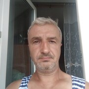  ,  Andrei, 48