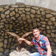  ,   Alex, 35 ,   