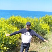  ,   Bek, 29 ,   ,   , c 