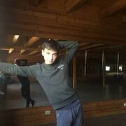  ,  Vova, 22