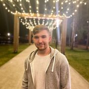  ,  Valera, 26
