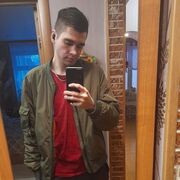  ,  Maxim, 24