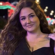  , 