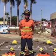  -,   Rafael, 40 ,   ,   