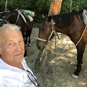  ,   Alex, 52 ,   ,   