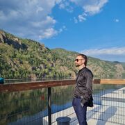  ,   Vladislav, 27 ,   ,   